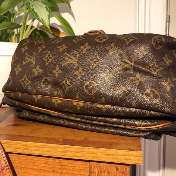 Authentic Louis Vuitton Saumur 35 - Picture 4 of 8